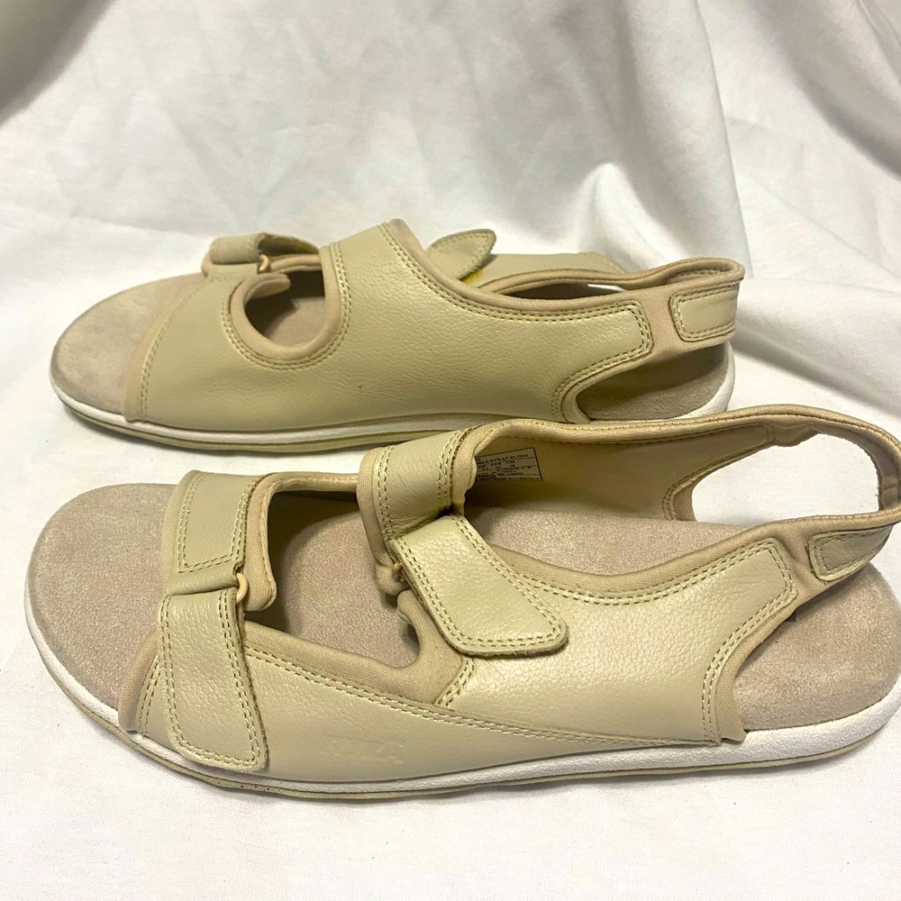 Ryka sandals